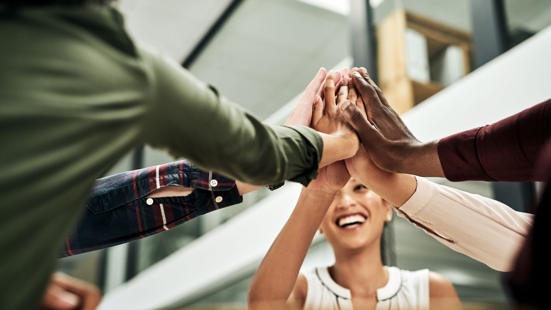 Investir no bem-estar dos colaboradores deixou de ser uma ação de “marketing interno” e passou a ser, para muitas empresas, uma estratégia de negócio